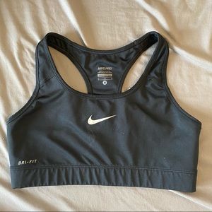 nike pro sports bra